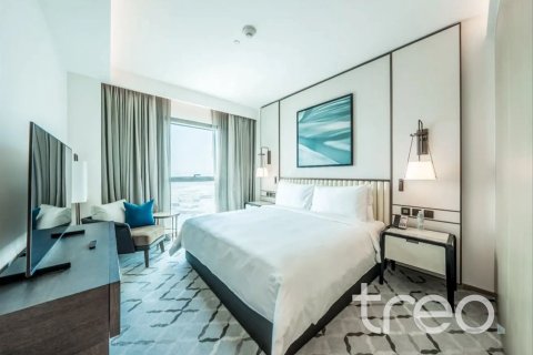 Apartment de 3 dormitorios en Address Harbour Point, UAE No. 188015 12
