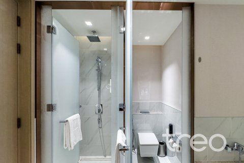 Apartment de 3 dormitorios en Address Harbour Point, UAE No. 188015 8