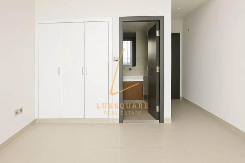 Квартира с 3 спальнями  №124953 15