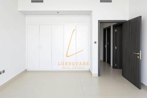 Квартира с 3 спальнями  №124953 6