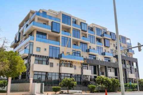 Квартира с 3 спальнями  №124953 2