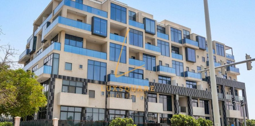 Квартира с 3 спальнями  №124953