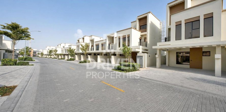 Townhouse de 5 chambres à Damac Lagoons, UAE No. 201278