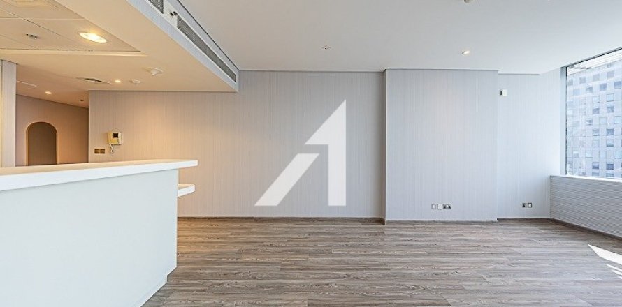 1 bedroom Apartment in DIFC, UAE No. 135053