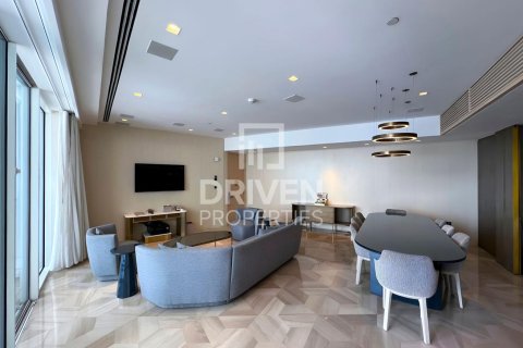 Квартира с 3 спальнями в FIVE Palm Jumeirah, ОАЭ №193166 21