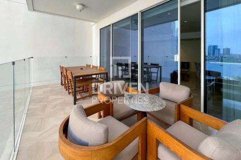 Квартира с 3 спальнями в FIVE Palm Jumeirah, ОАЭ №193166 22
