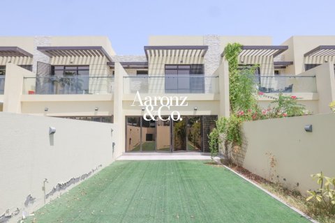 Вилла с 3 спальнями в DAMAC Hills (Akoya by DAMAC), ОАЭ №162514