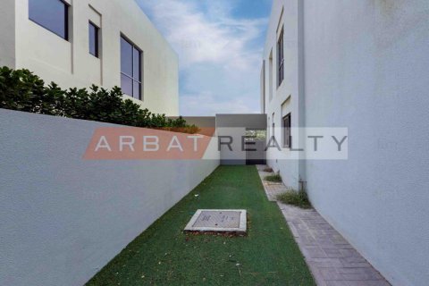 3 bedrooms Villa in Sidra Villas, UAE No. 185364 30
