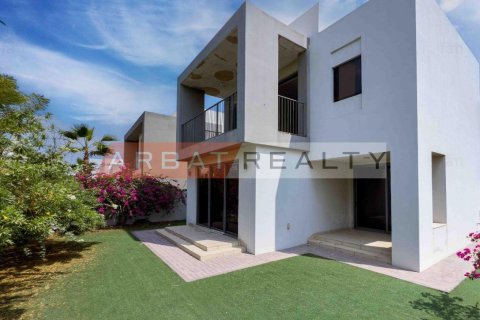 3 bedrooms Villa in Sidra Villas, UAE No. 185364 3