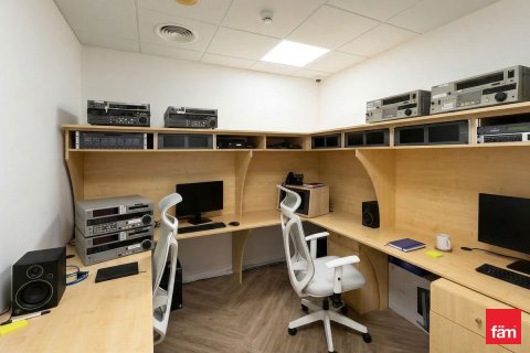 834.3m² Office in Dubai, UAE No. 148543 4