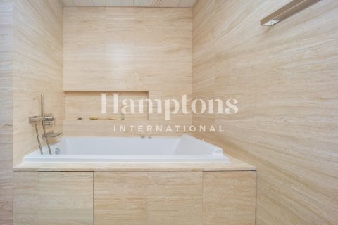 1 bedroom Apartment in Burj Khalifa, UAE No. 165130 23