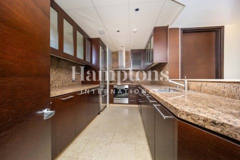1 bedroom Apartment in Burj Khalifa, UAE No. 165130 13