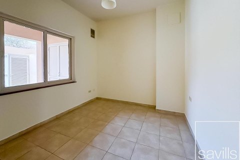 4 bedrooms Townhouse in Victory Heights, UAE No. 199234 8
