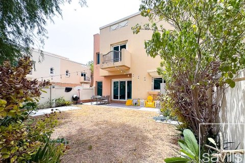 4 bedrooms Townhouse in Victory Heights, UAE No. 199234