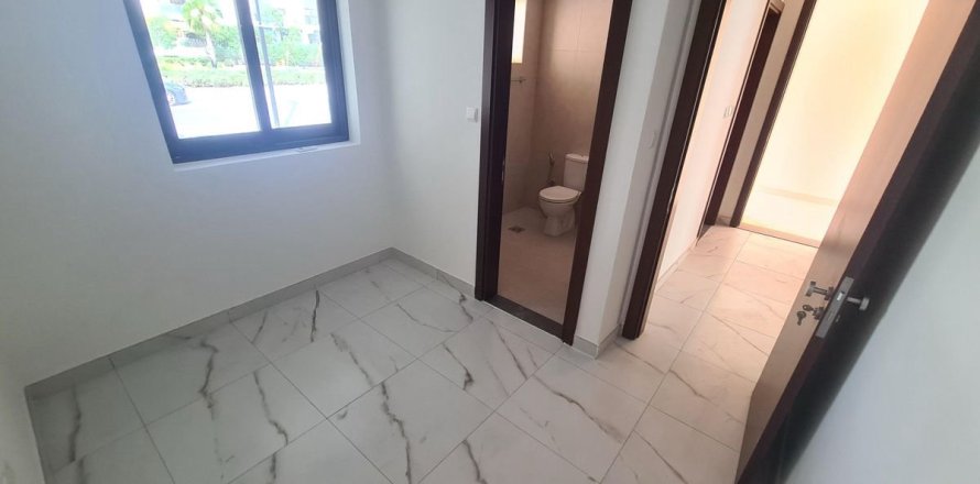 4 bedrooms Villa No. 115894
