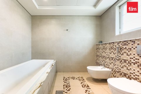 Вилла с 4 спальнями в Дубай, ОАЭ №142729 16