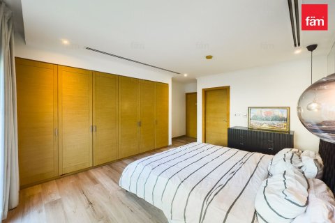 Вилла с 4 спальнями в Дубай, ОАЭ №142729 15