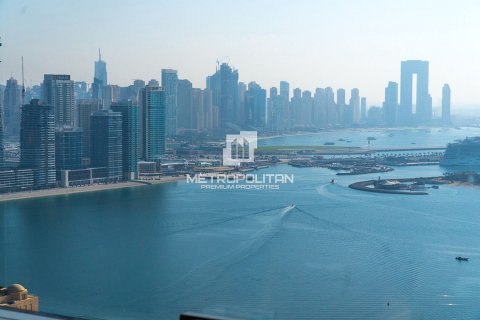 1 bedroom Apartment in The Palm Tower, UAE No. 78037 10