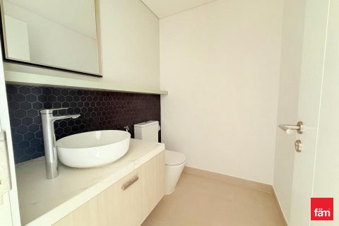 2 bedrooms Apartment in Dubai, UAE No. 161538 8