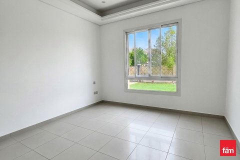 6 bedrooms Villa in Dubai, UAE No. 161539 13