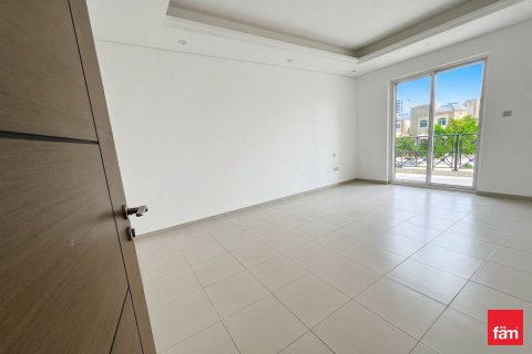 6 bedrooms Villa in Dubai, UAE No. 161539 4