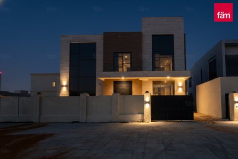 Villa de 5 dormitorios en Al Barsha, UAE No. 161537 25