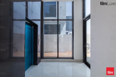 Villa de 5 dormitorios en Al Barsha, UAE No. 161537 23