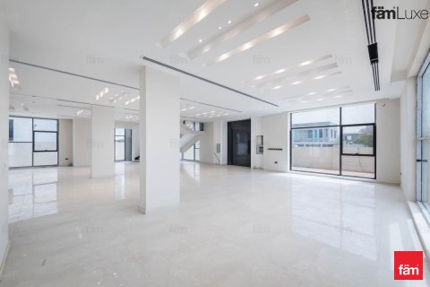 Villa de 5 dormitorios en Al Barsha, UAE No. 161537 3