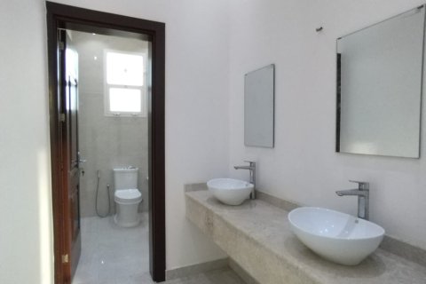 Villa Jumelée de 4 chambres à As Sib, Oman No. 98809 12