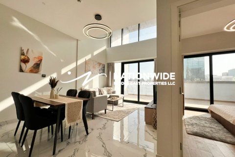 Duplex de 3 dormitorios en Abu Dhabi, UAE No. 143778 3