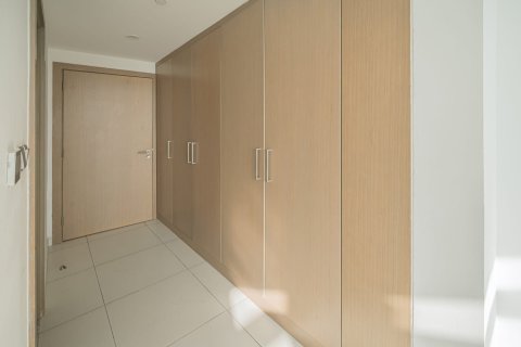 Apartment de 2 dormitorios en Al Satwa, UAE No. 143780 18