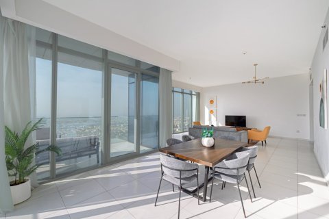 Apartment de 2 dormitorios en Al Satwa, UAE No. 143780 12