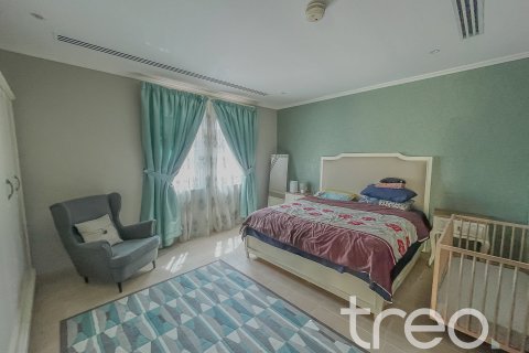 4 غرف نوم فيلا في Legacy, الإمارات العربية المتحدة رقم 188096 13