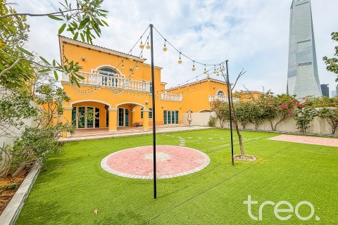 5 bedrooms Villa in Legacy, UAE No. 188097 10