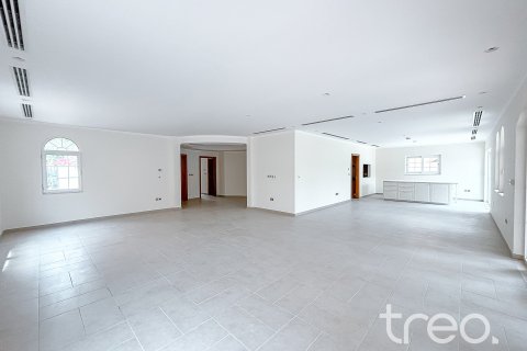 5 bedrooms Villa in Legacy, UAE No. 188097 5