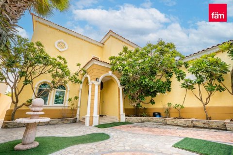 Villa de 3 dormitorios en Dubai, UAE No. 102540 19
