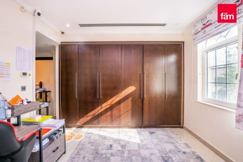 Villa de 3 dormitorios en Dubai, UAE No. 102540 16