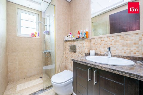 Villa de 3 dormitorios en Dubai, UAE No. 102540 25
