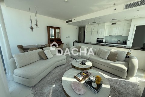 Appartement de 2 chambres à District One, UAE No. 168928