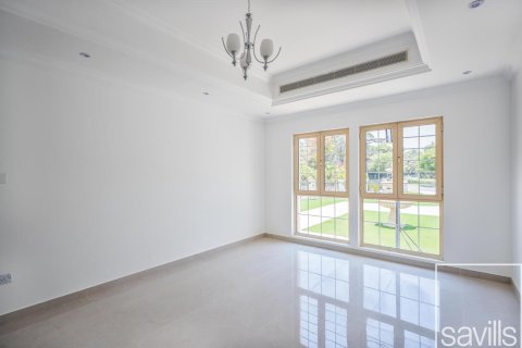 Villa de 4 dormitorios en Jumeirah Islands, UAE No. 203762 11