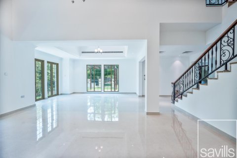 Villa de 4 dormitorios en Jumeirah Islands, UAE No. 203762 5