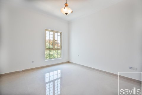 Villa de 4 dormitorios en Jumeirah Islands, UAE No. 203762 15