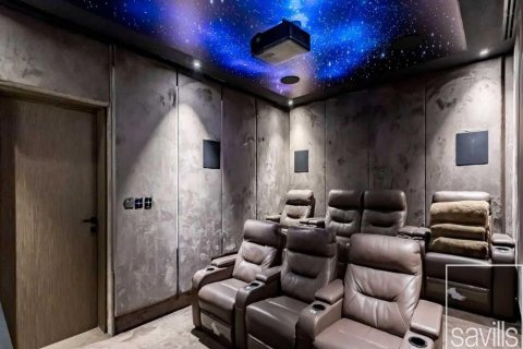 Villa de 4 dormitorios en Jumeirah Islands, UAE No. 203760 8