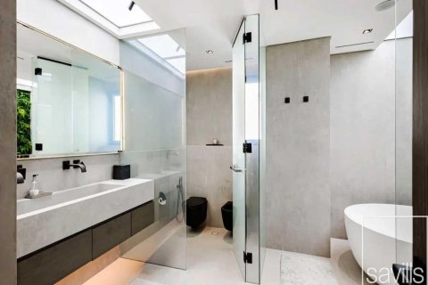 Villa de 4 dormitorios en Jumeirah Islands, UAE No. 203760 9