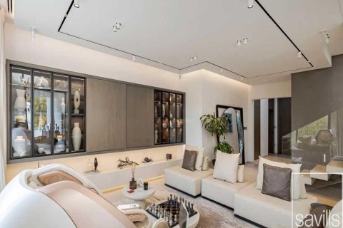 Villa de 4 dormitorios en Jumeirah Islands, UAE No. 203760 3