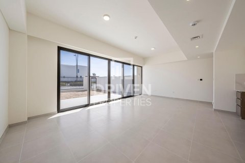 3 bedrooms Townhouse in The Valley, UAE No. 139064 6