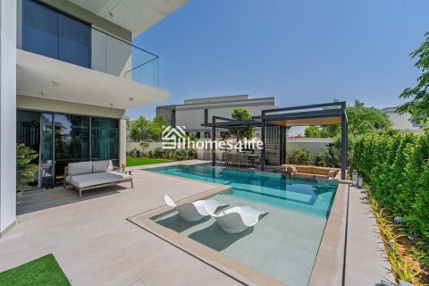Villa de 4 chambres à Tilal Al Ghaf, UAE No. 161643
