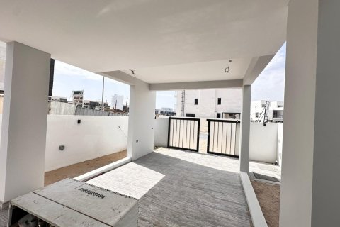 3 bedrooms Townhouse in DAMAC Hills (Akoya by DAMAC), UAE No. 155192 9