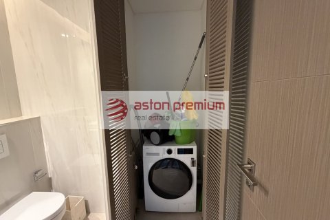 Квартира с 2 спальнями в Бизнес-Бэй, ОАЭ №155194 13