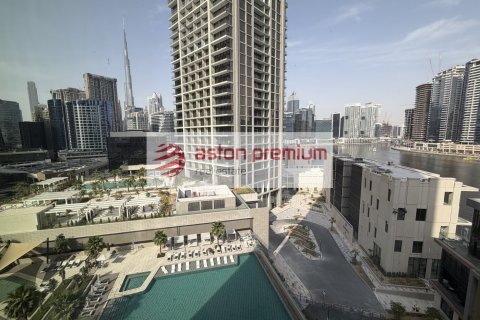 Квартира с 2 спальнями в Бизнес-Бэй, ОАЭ №155194 11